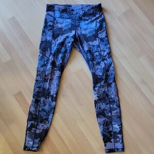 lululemon athletica Blue and Black Patterned Leggings